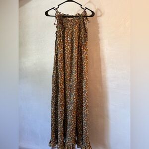 Doen Floral Midi Dress in Brown and Cream